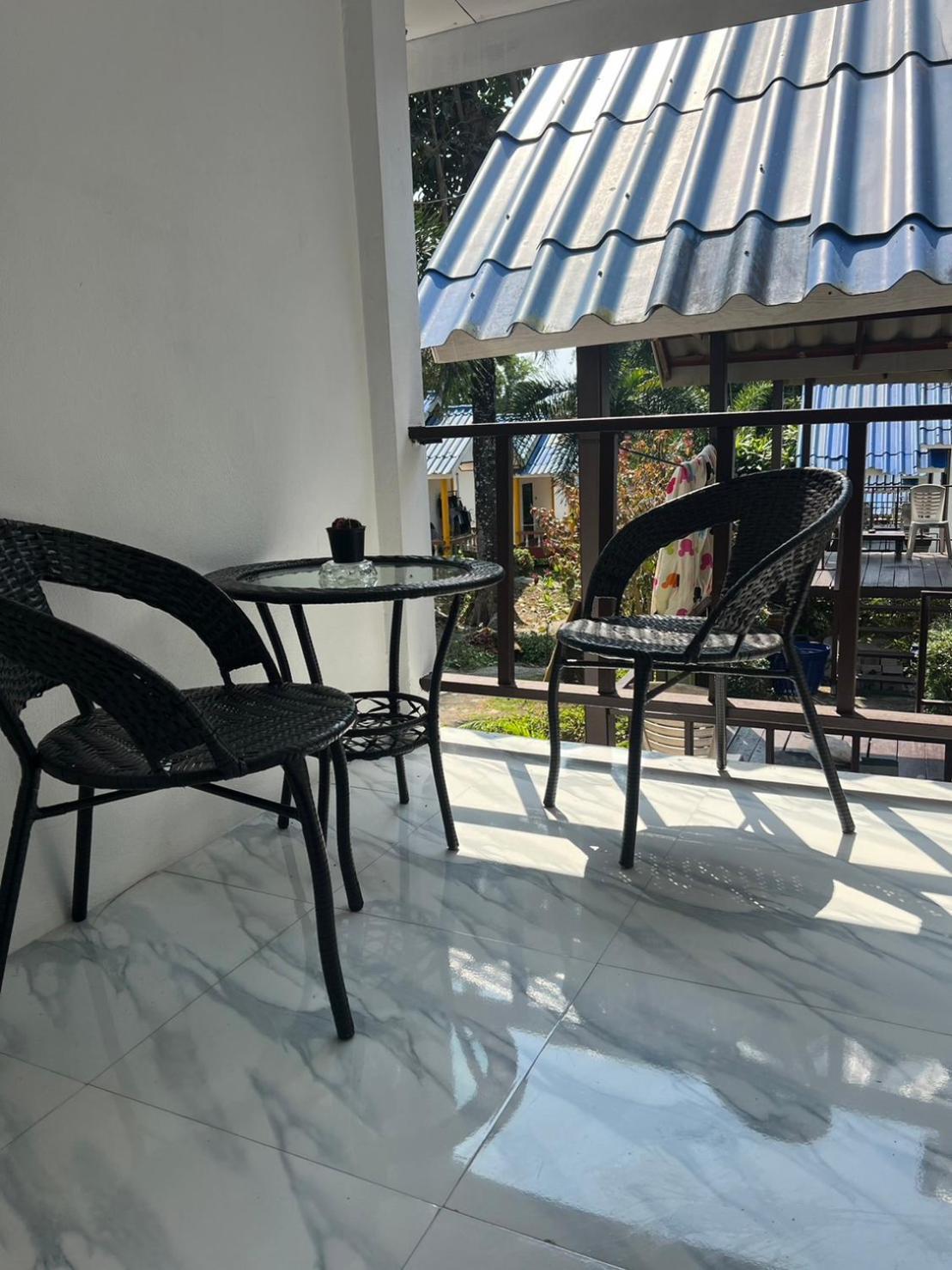 Cher Lonely Beach Resort Koh Chang Exterior photo